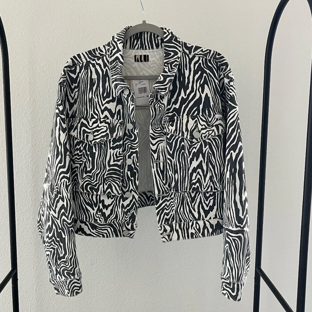 BRAND NEW MOTHER | The Out Of Pocket Jacket Hoofing It Wash in White | Size M